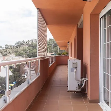 Lets Holidays Bright Duplex With Pool *
