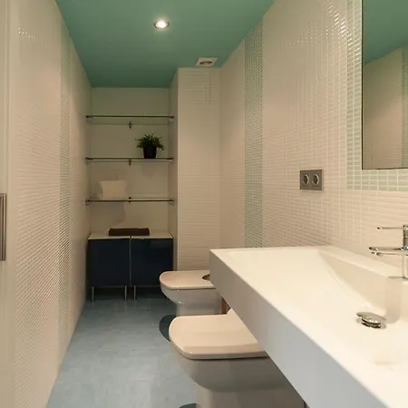 Lets Holidays Bright Duplex With Pool * 滨海托萨